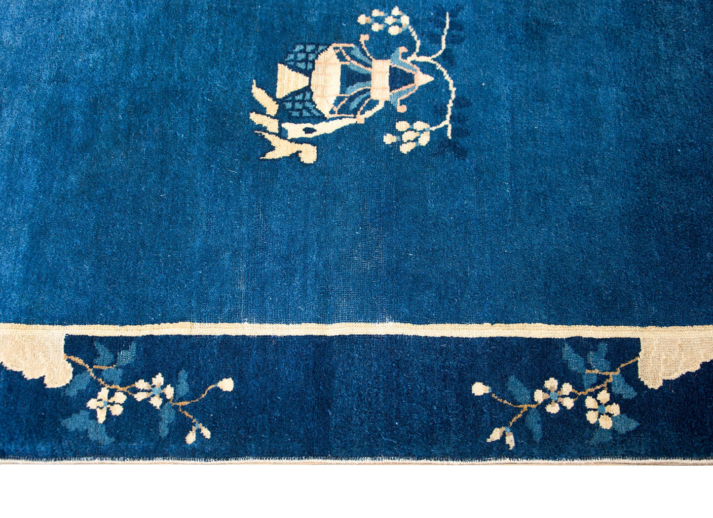 Early 20th Century Chinese Art Deco Rug For Sale