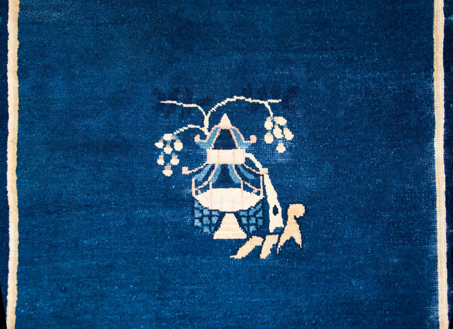 Early 20th Century Chinese Art Deco Rug For Sale