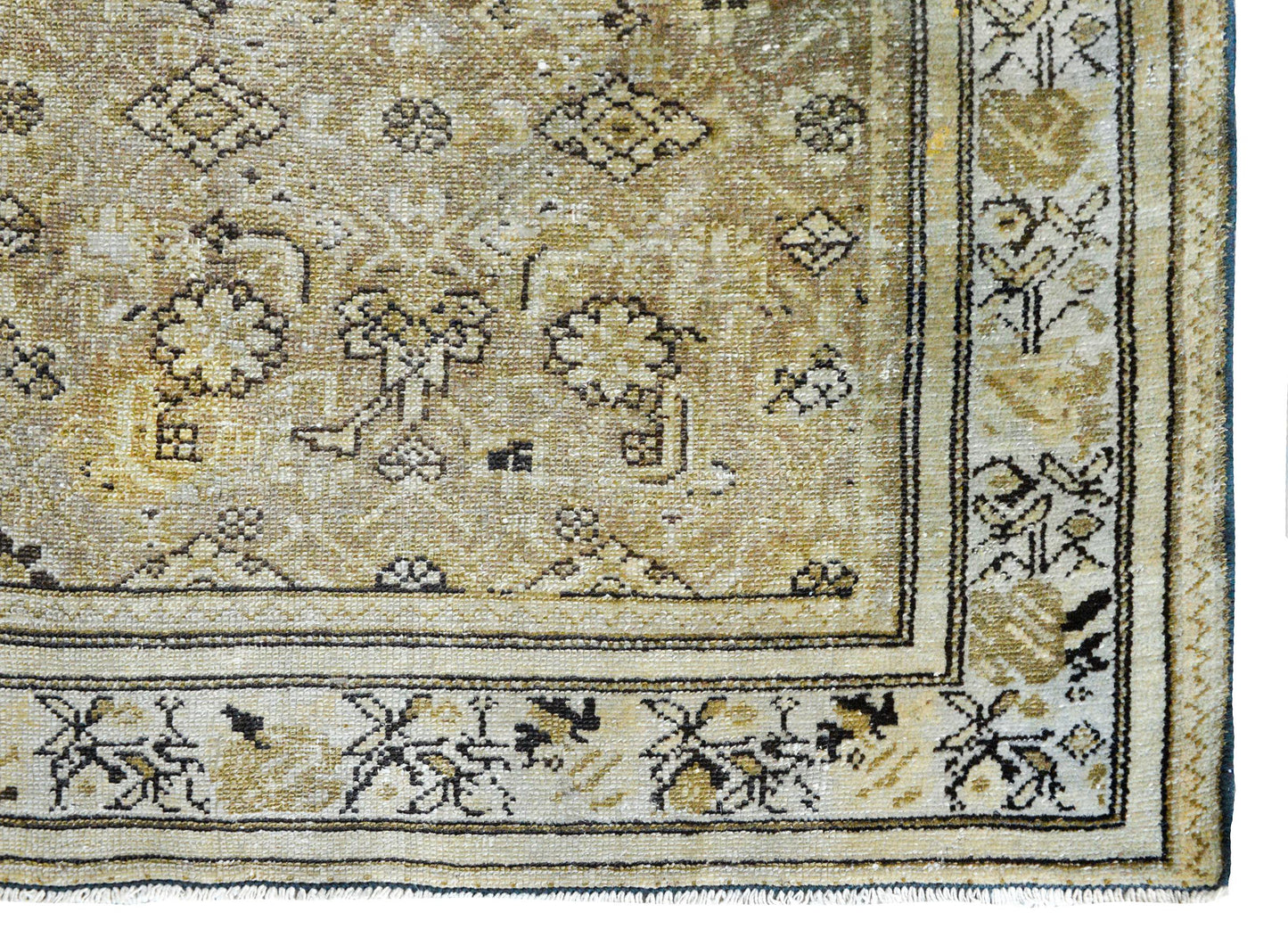 Mid-20th Century Malayer Rug For Sale