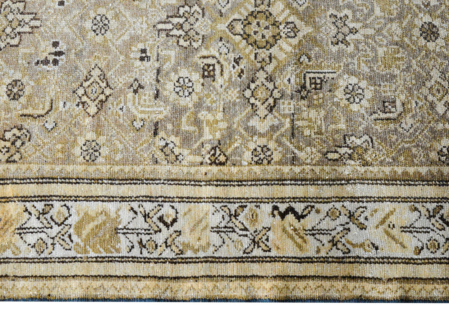 Mid-20th Century Malayer Rug For Sale