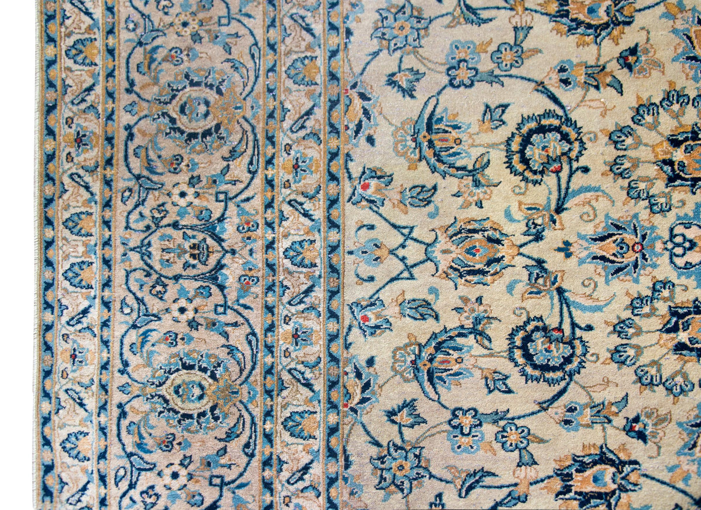 Early 20th Century Persian Kashan Rug For Sale