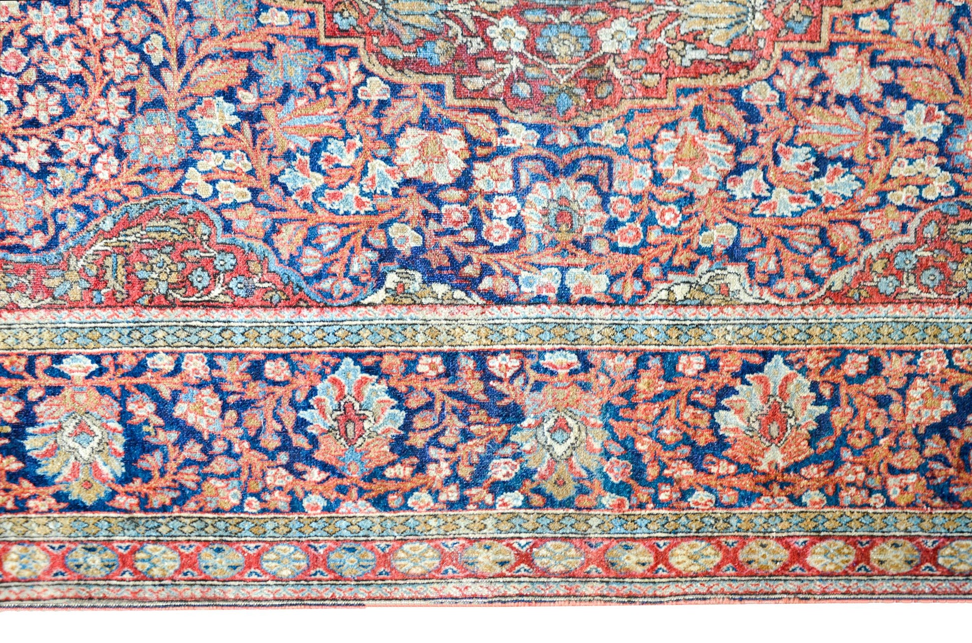 Early 20th Century Kashan Rug For Sale