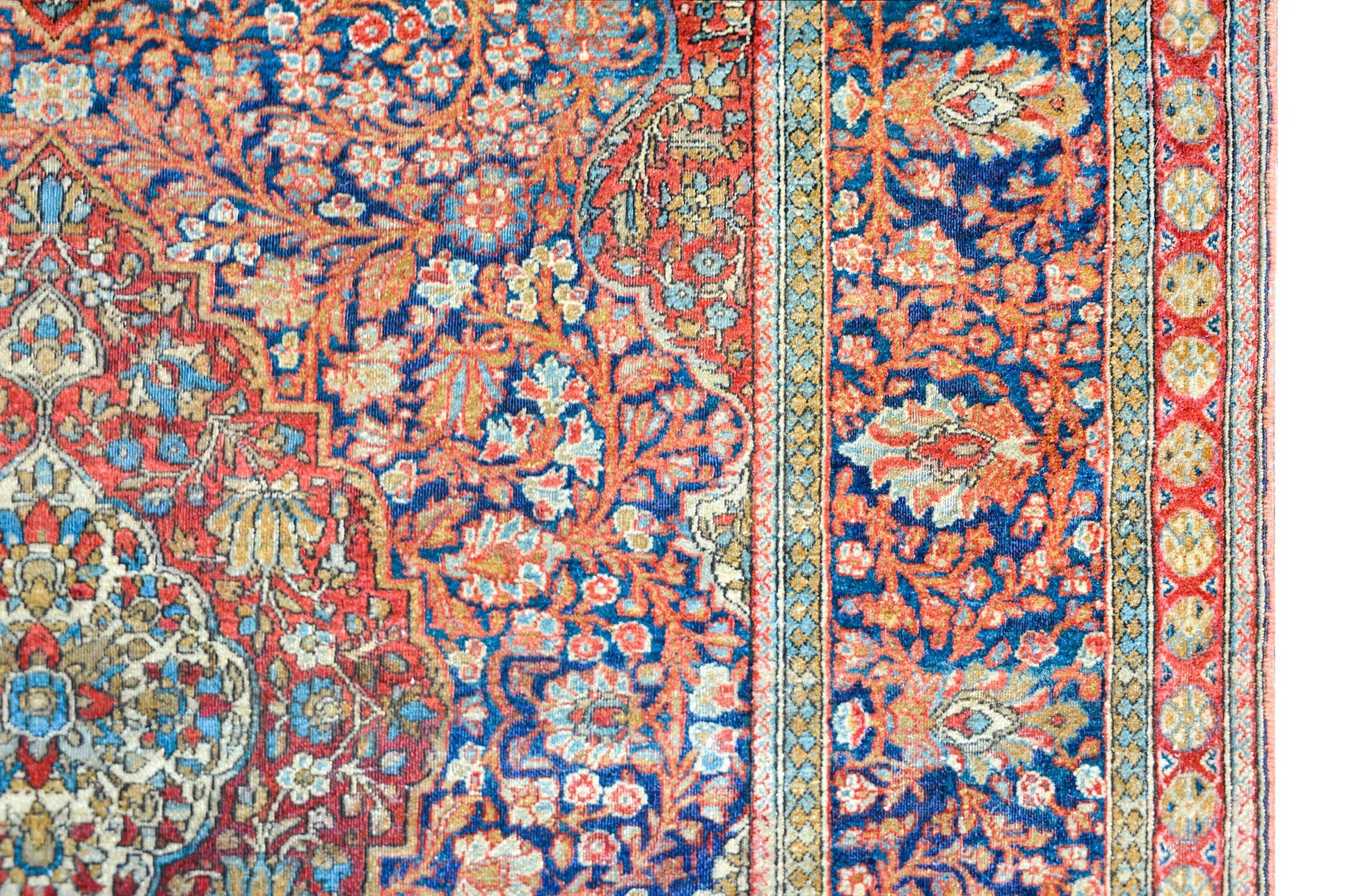 Early 20th Century Kashan Rug For Sale