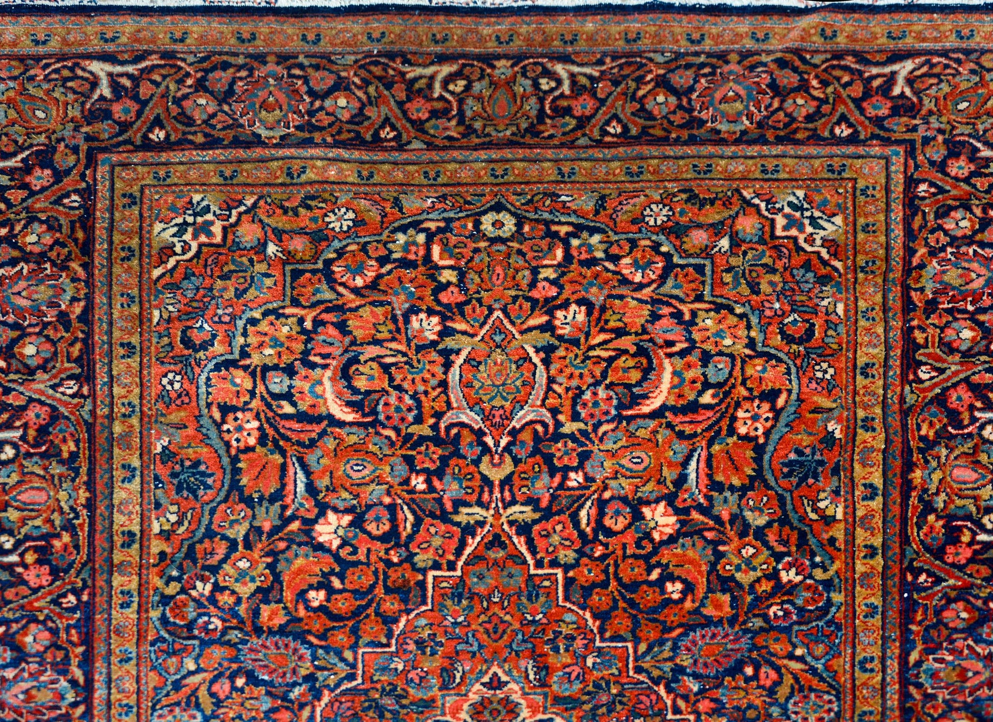 Early 20th Century Kashan Rug For Sale