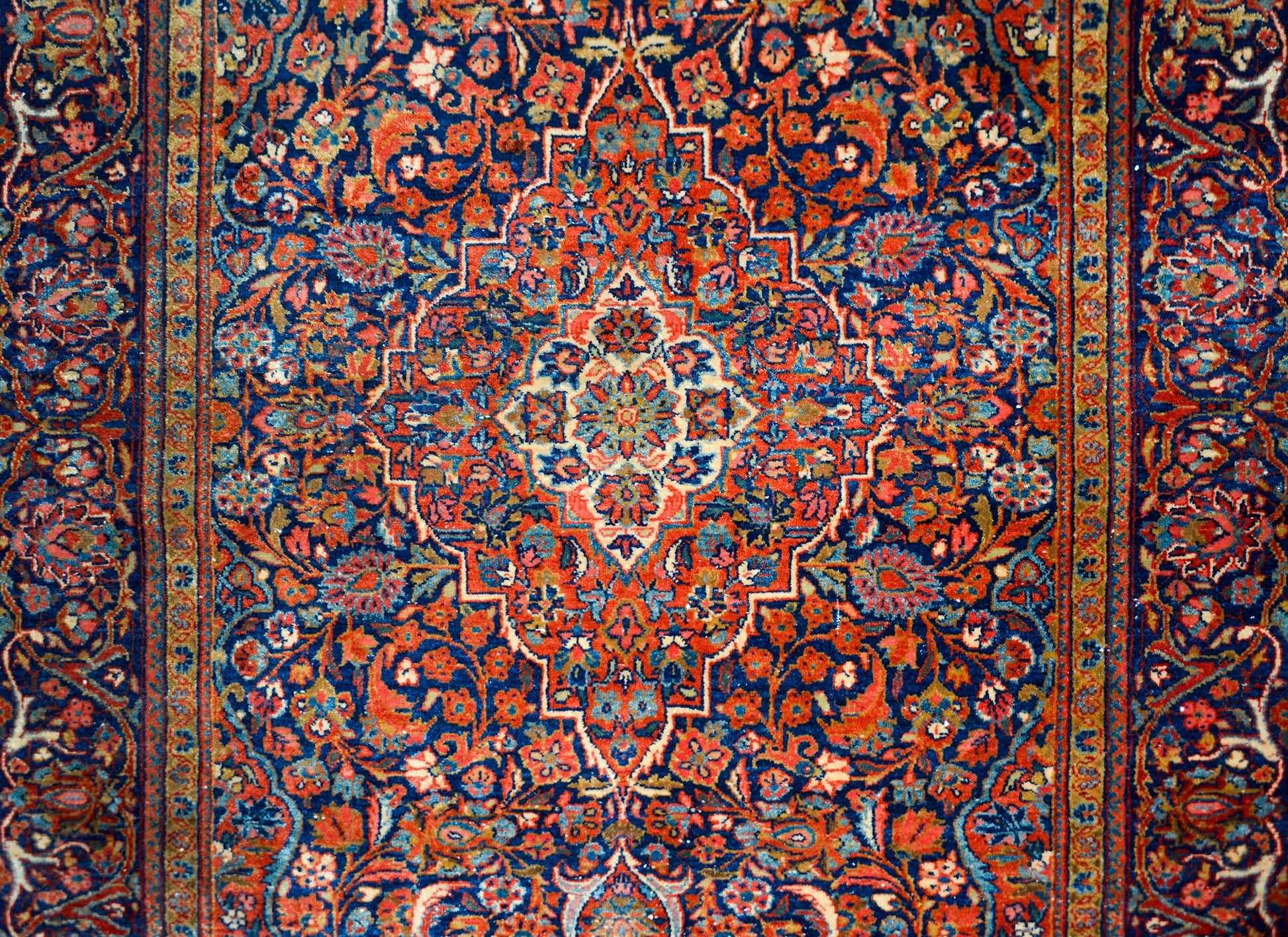 Early 20th Century Kashan Rug For Sale