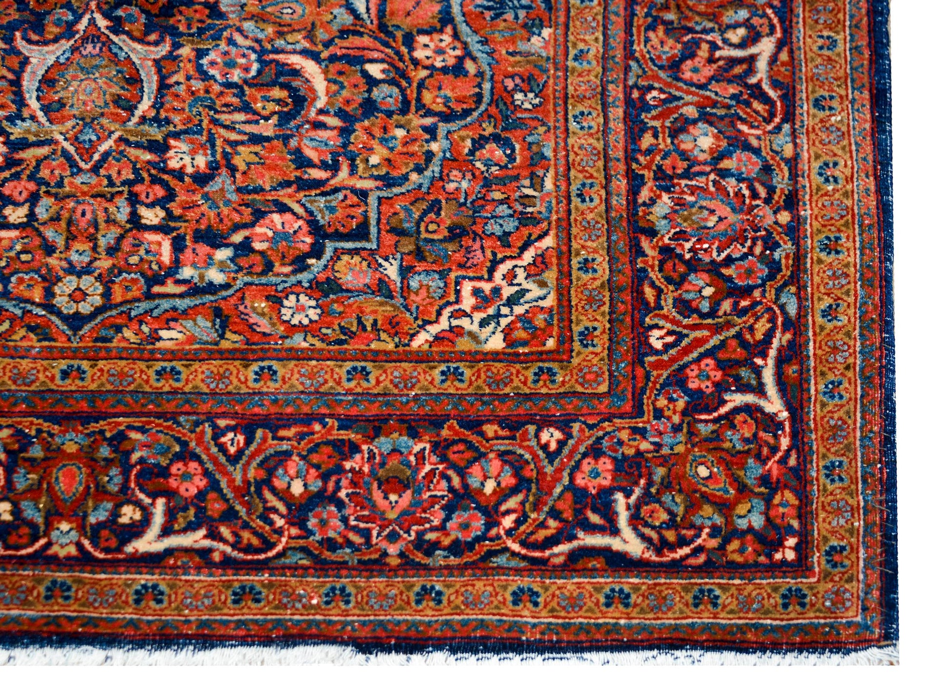Early 20th Century Kashan Rug For Sale