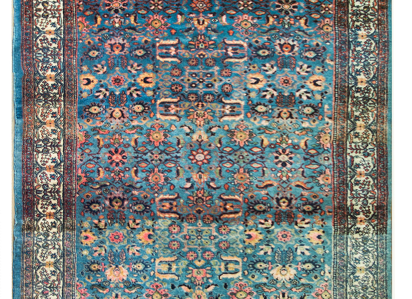 Early 20th Century Persian Bibikibad Rug For Sale