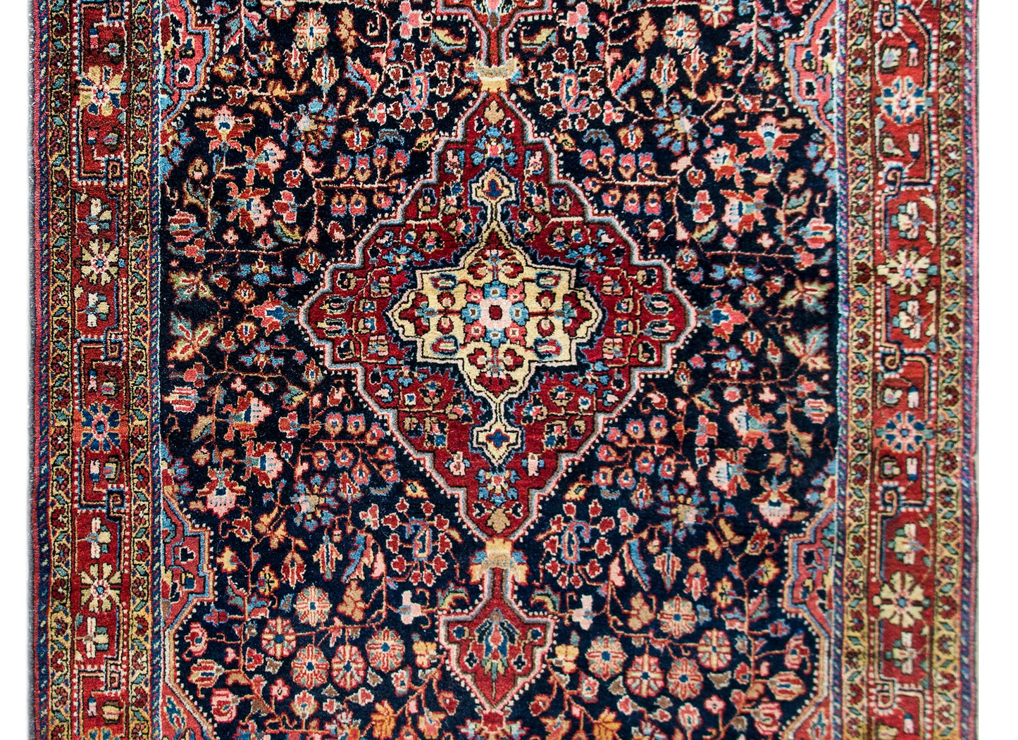 Early 20th Century Persian Bidjar Rug For Sale