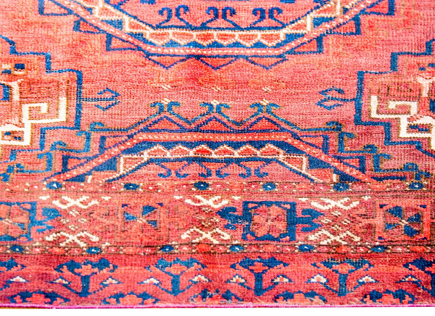 Wonderful Early 20th Century Juval Bag Face Rug For Sale