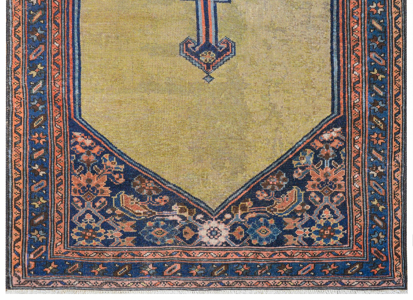Fabulous Early 20th Century Serab Rug For Sale