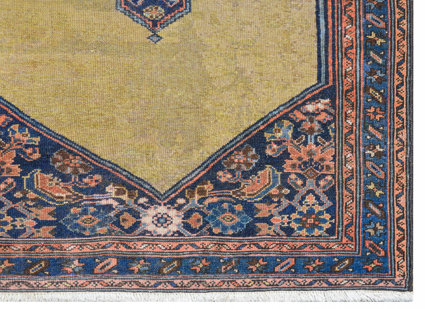 Fabulous Early 20th Century Serab Rug For Sale