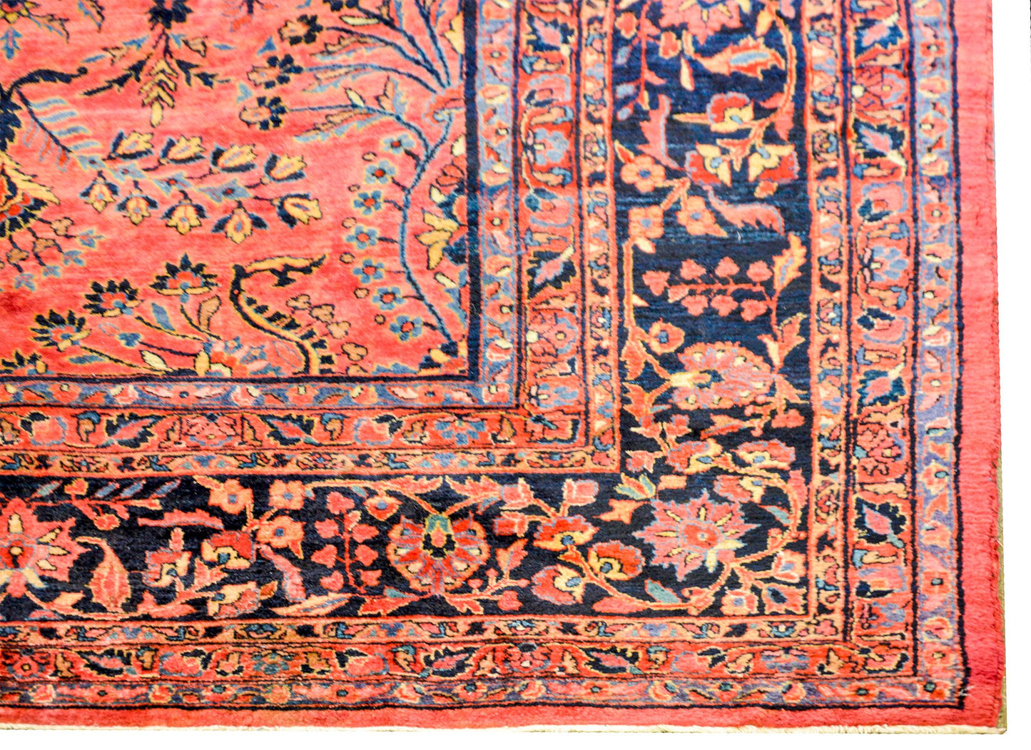 Majestic Early 20th Century Sarouk Mohajeran Rug For Sale