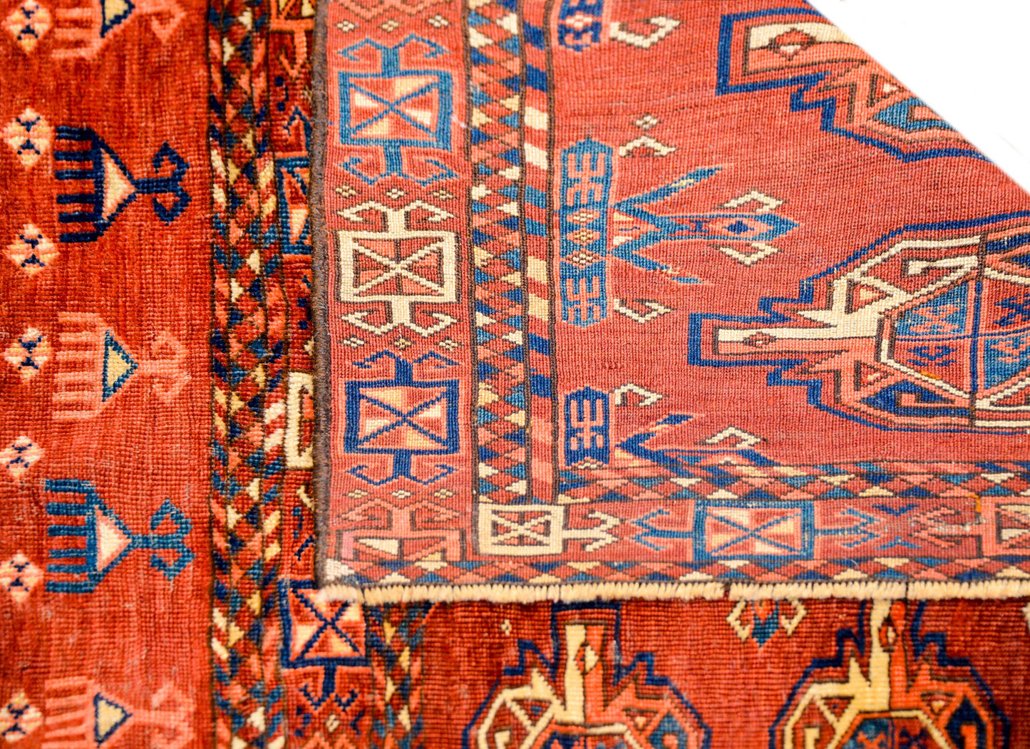 Early 20th Century Teke Bag Face Rug For Sale