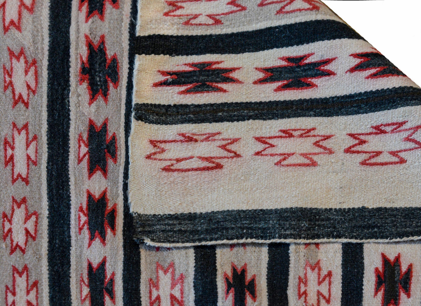 MId-20th Century Navajo Rug For Sale