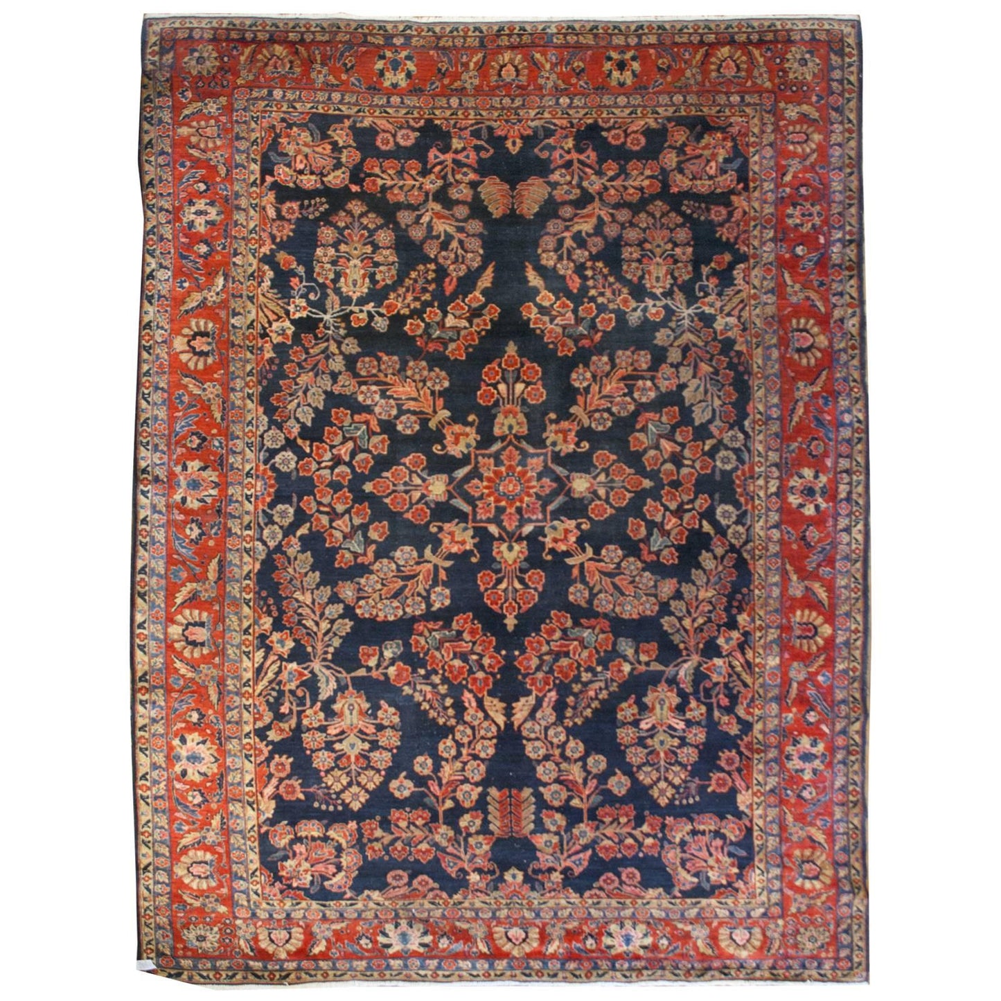 Early 20th Century Sarouk Rug For Sale