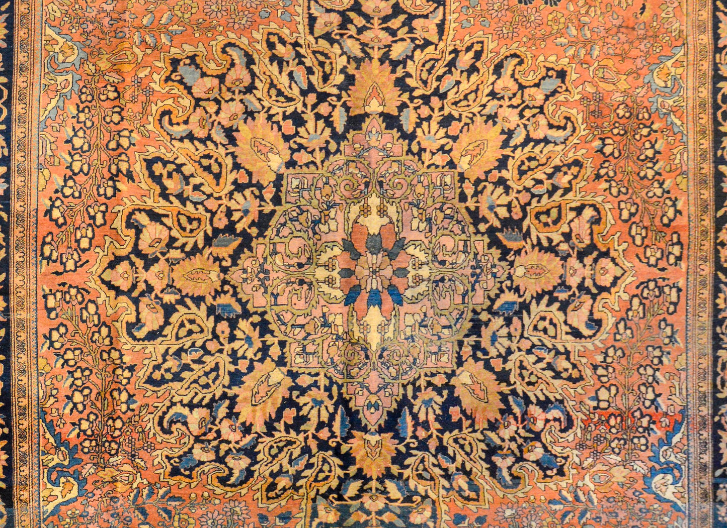 Gorgeous Early 20th Century Sarouk Farahan Rug For Sale
