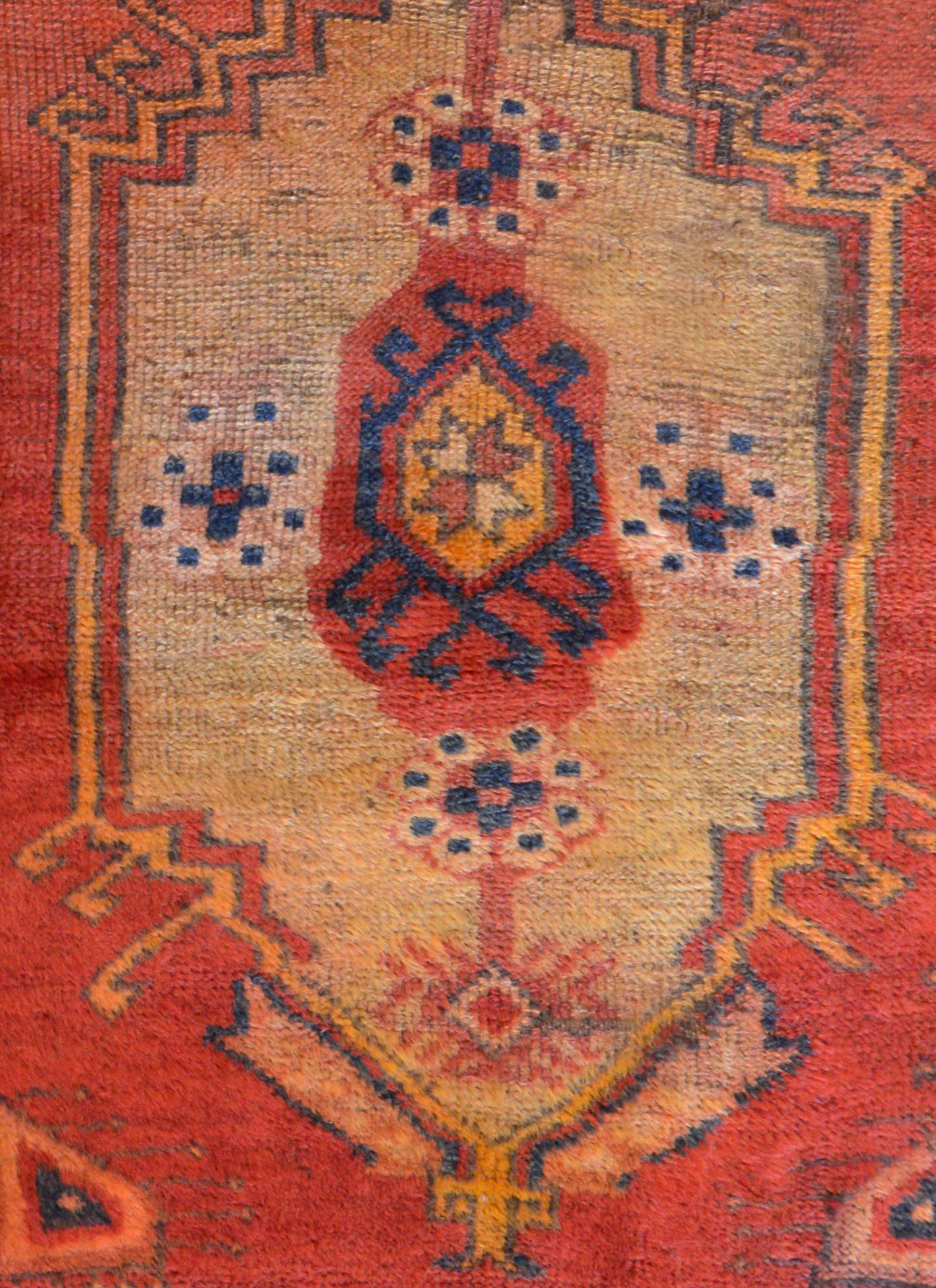 Early 20th Century Anatolian Rug For Sale
