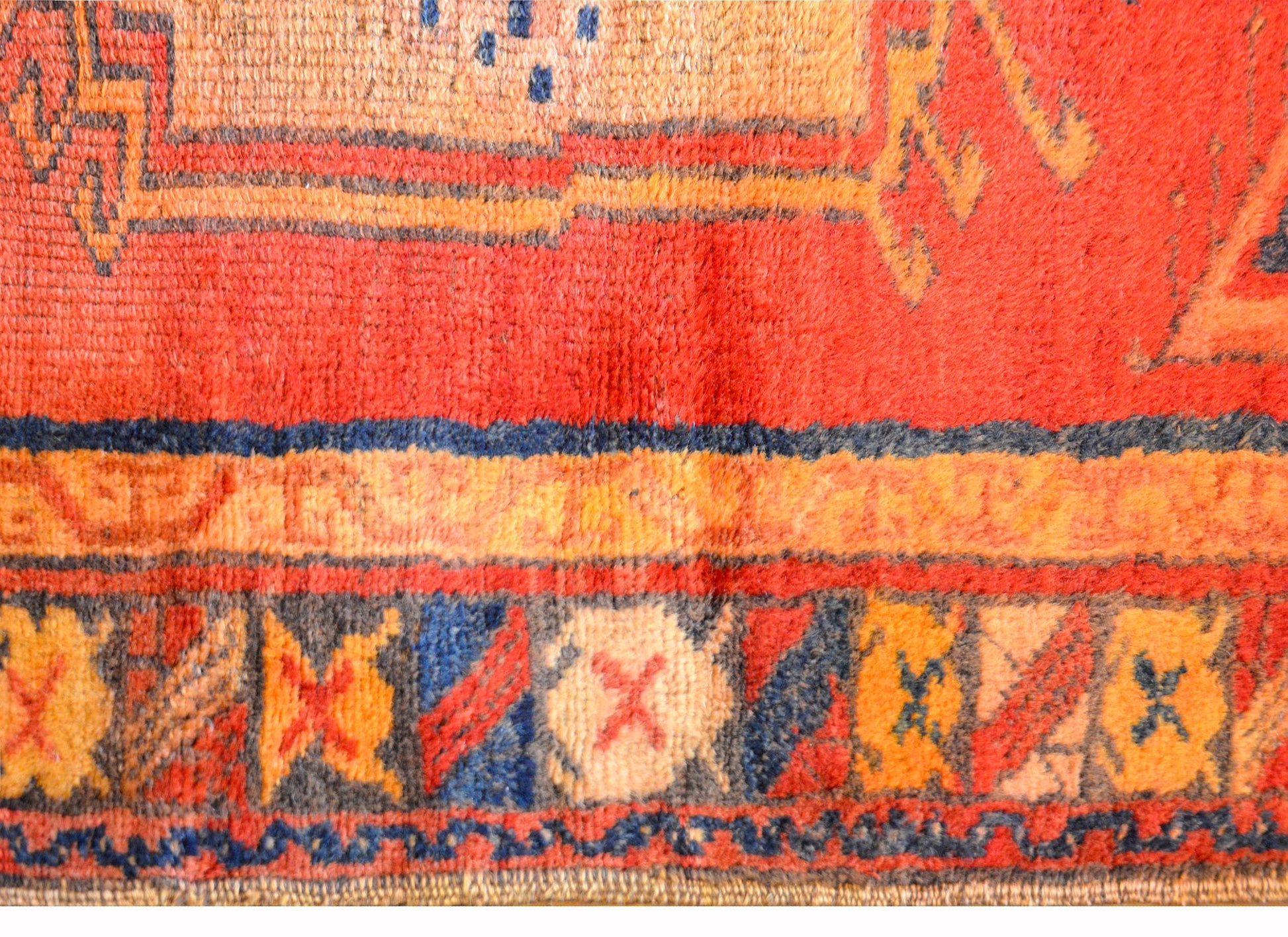 Early 20th Century Anatolian Rug For Sale