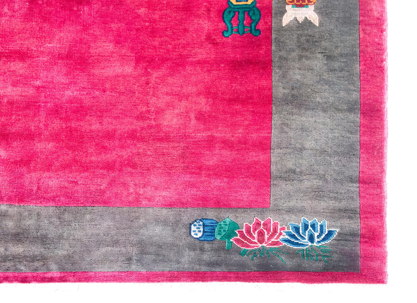 Early 20th Century Chinese Art Deco Rug For Sale