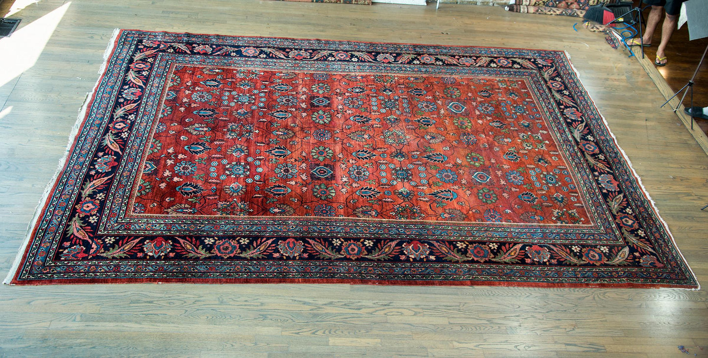 Early 20th Century Persian Sarouk Mahal Rug For Sale