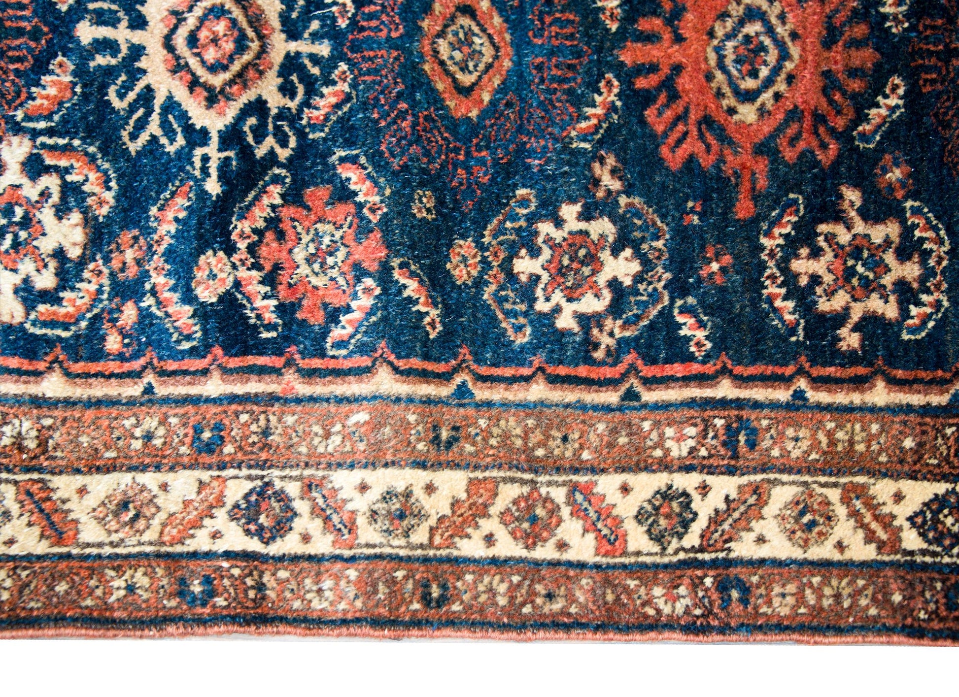 Early 20th Century Hamadan Rug For Sale