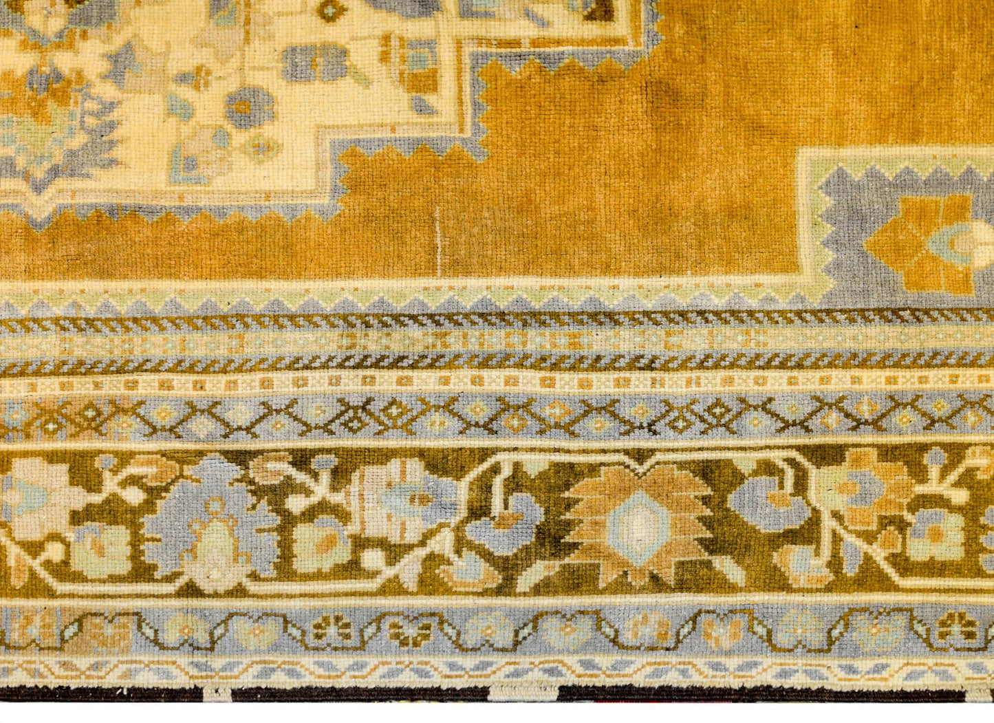 Wonderful Vintage Turkish Oushak Rug For Sale