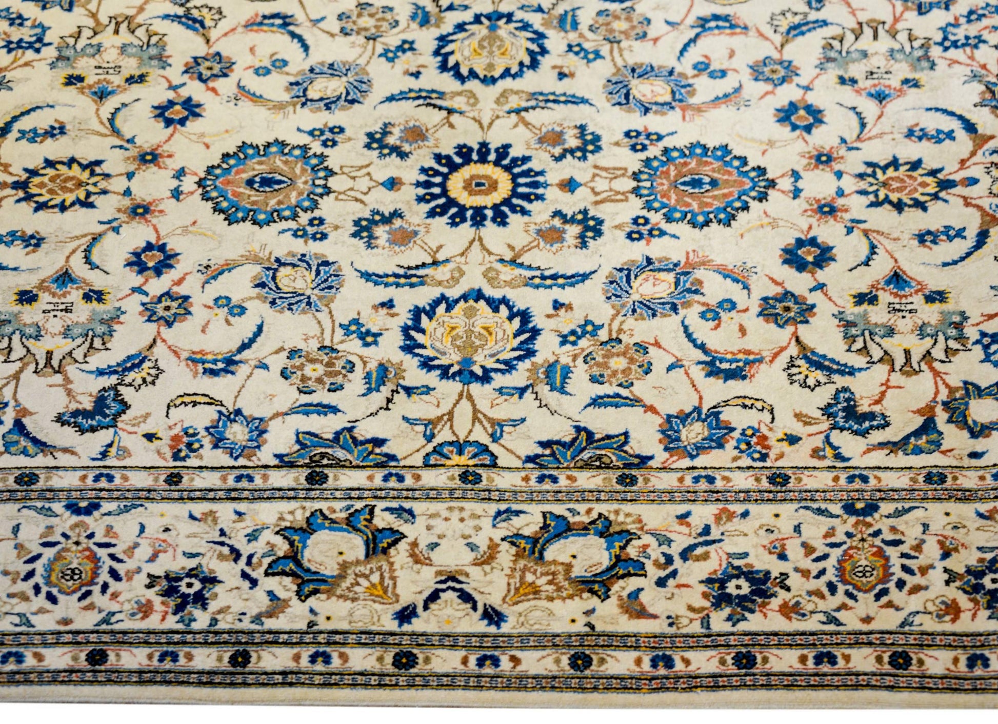 Early 20th Century Kashan Rug For Sale