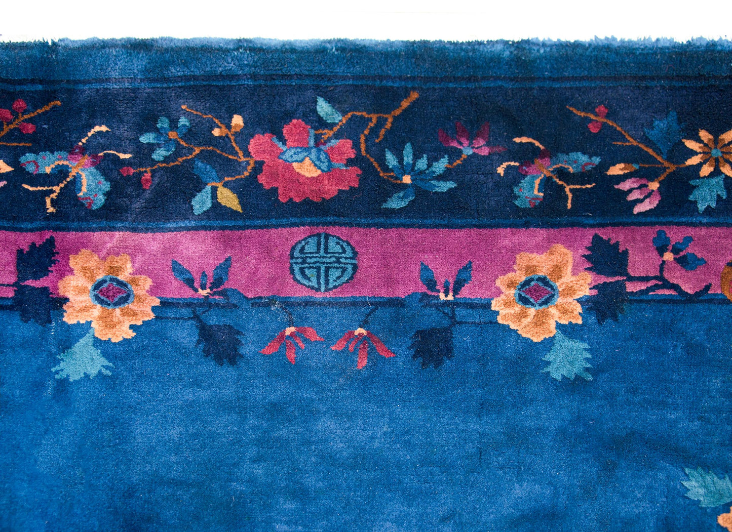 Early 20th Century Chinese Art Deco Rug For Sale