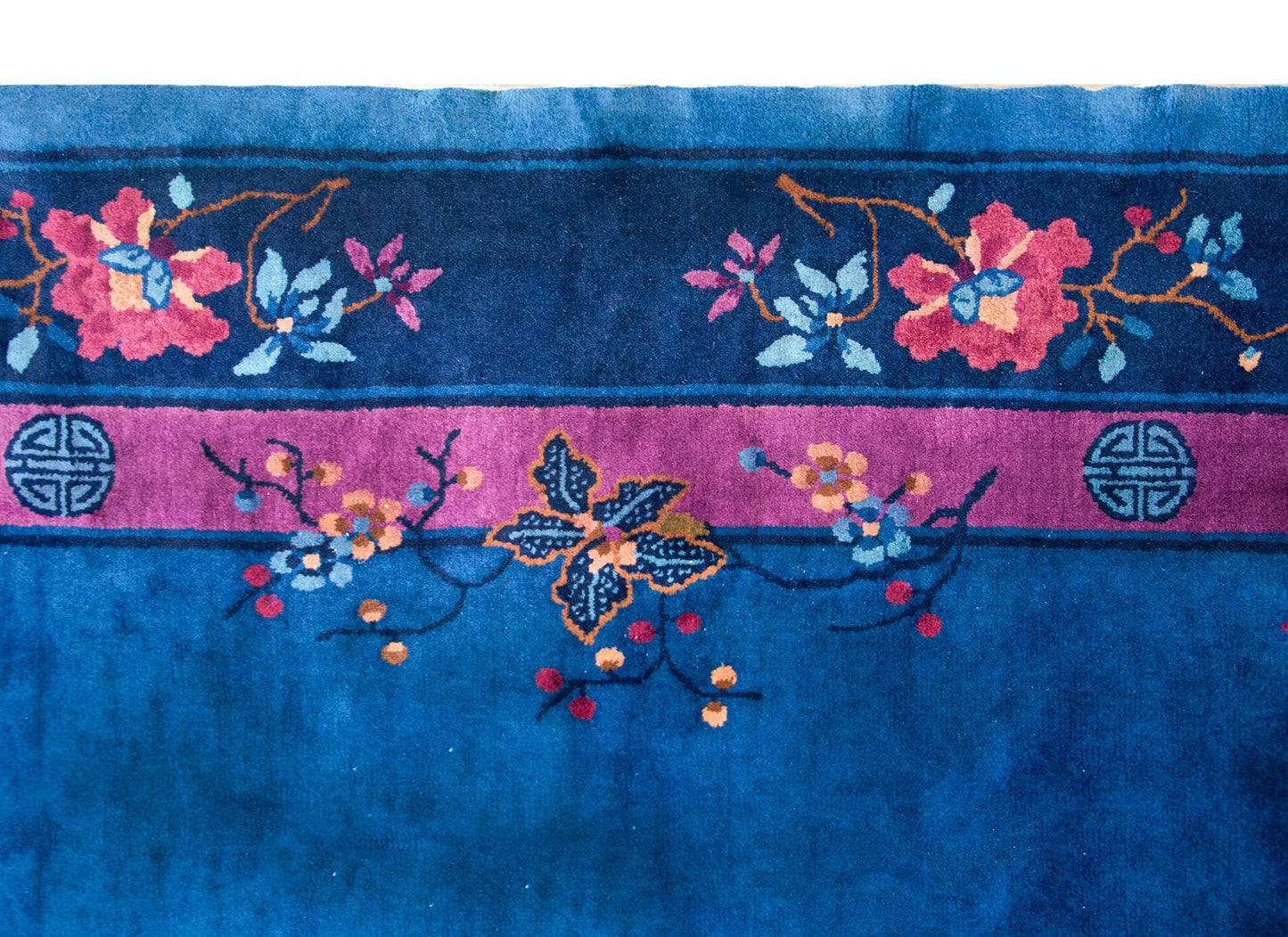 Early 20th Century Chinese Art Deco Rug For Sale