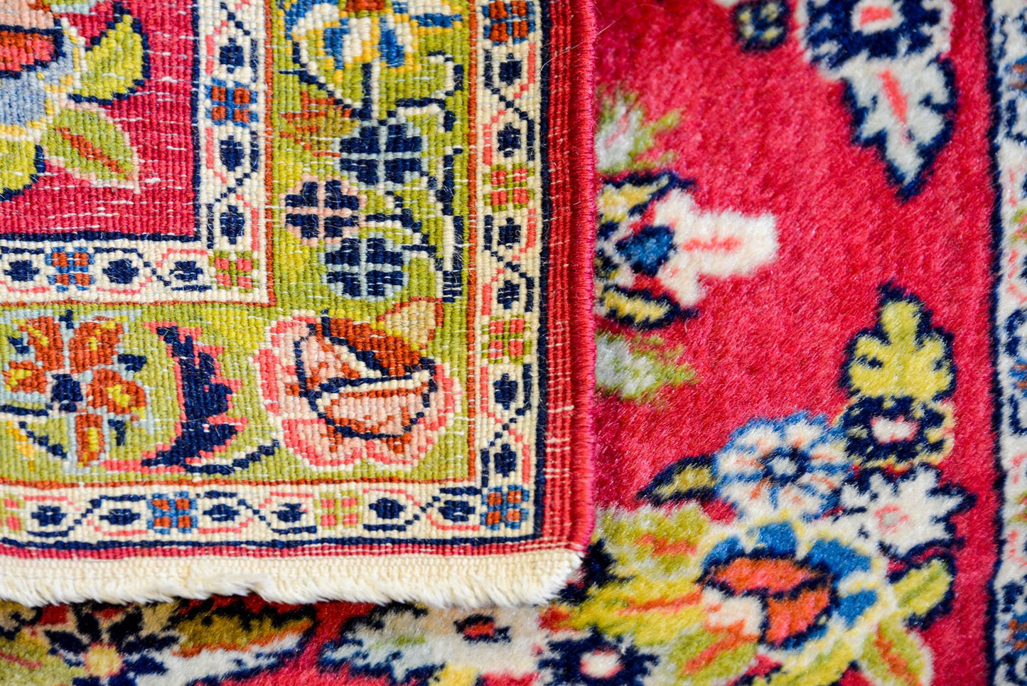 Early 20th Century Petite Sarouk Rug For Sale