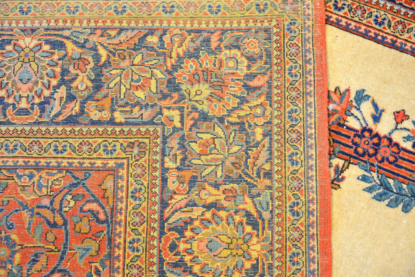 Amazing Early 20th Century Kashan Rug For Sale