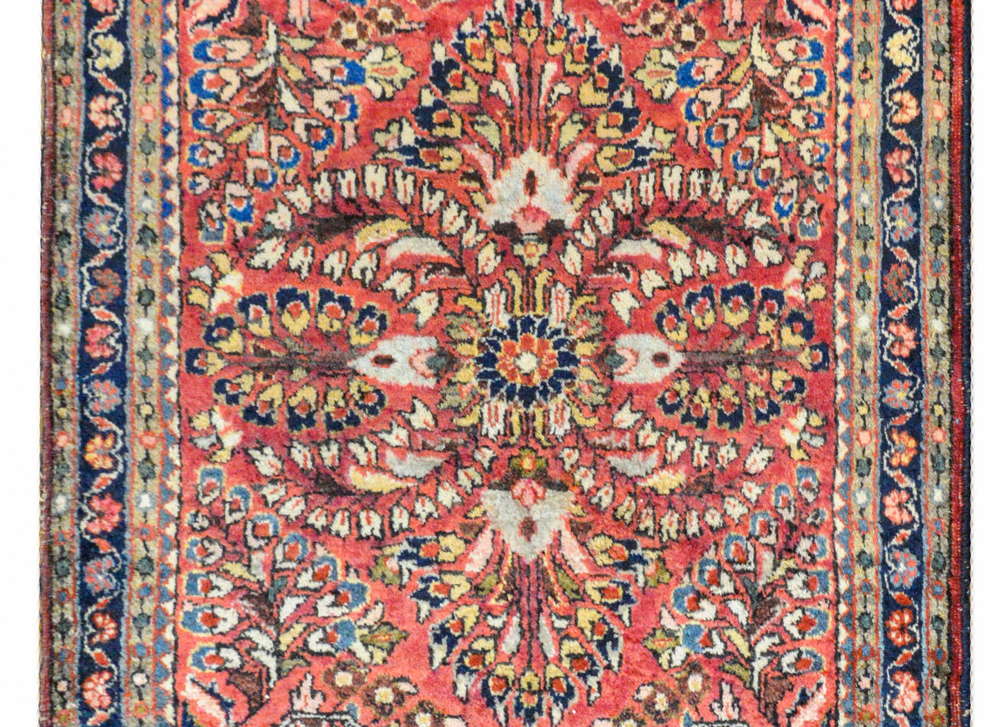 Early 20th Century Sarouk Rug For Sale