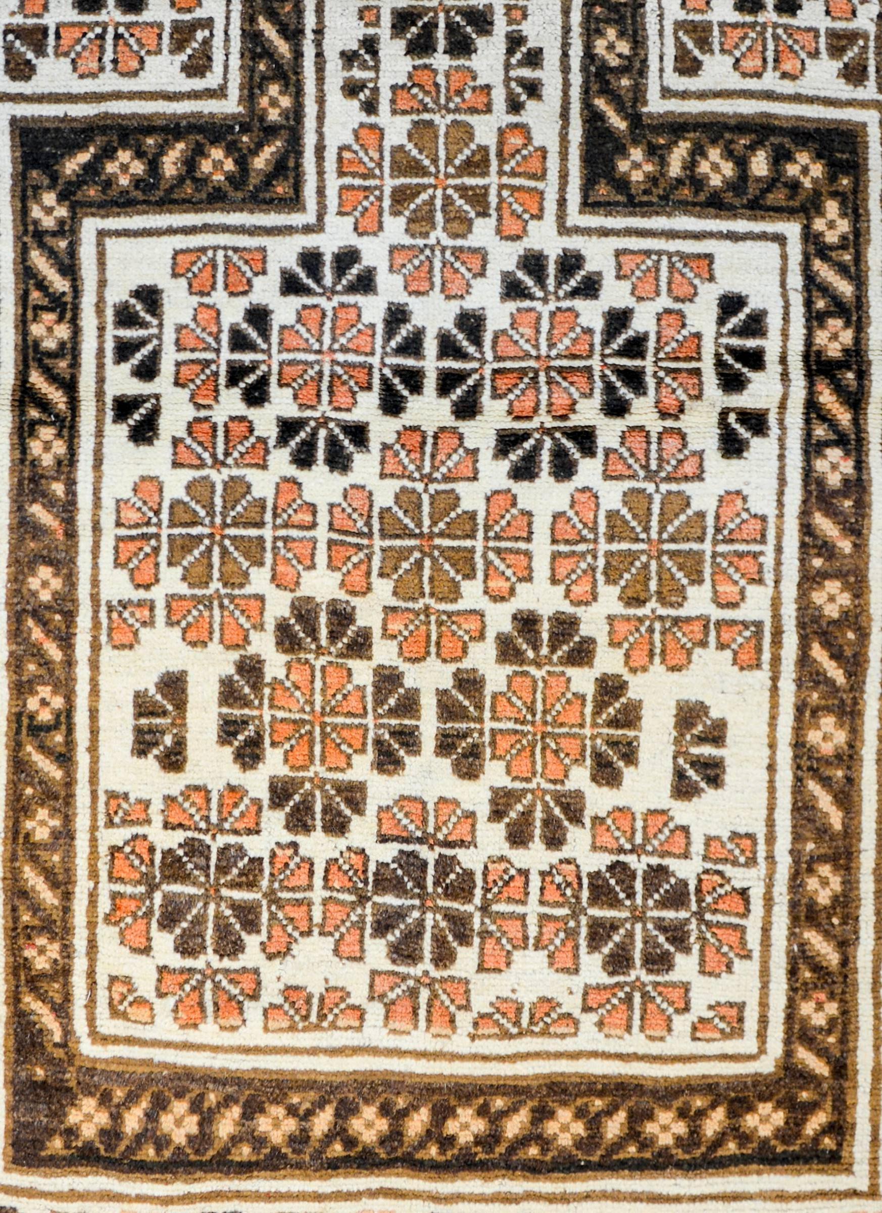Early 20th Century Baluch Prayer Rug For Sale