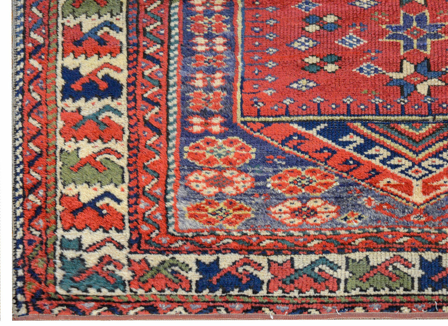 Early 20th Century Sparta Rug For Sale