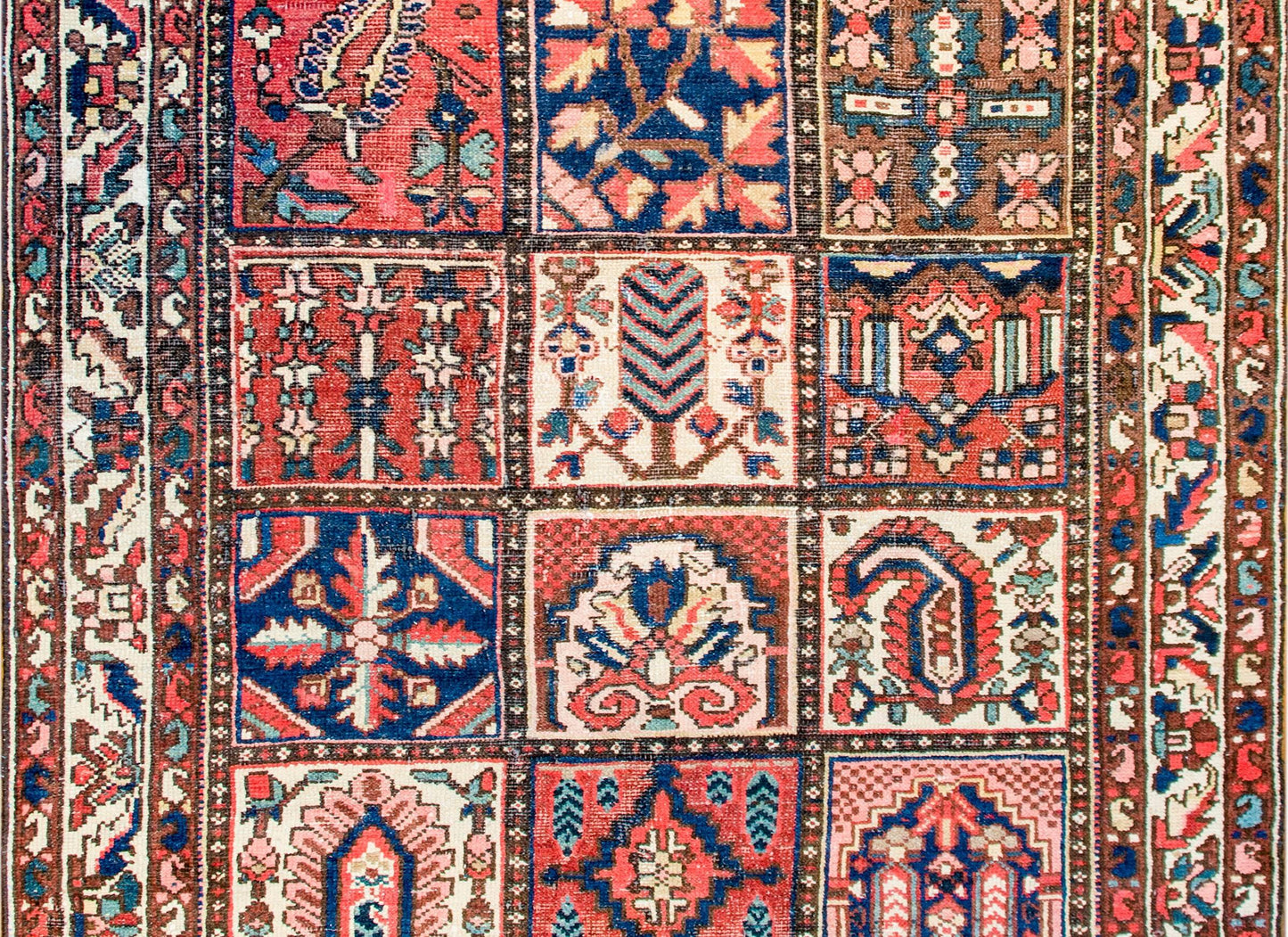 Mid-20th Century Bakhtiati Rug For Sale