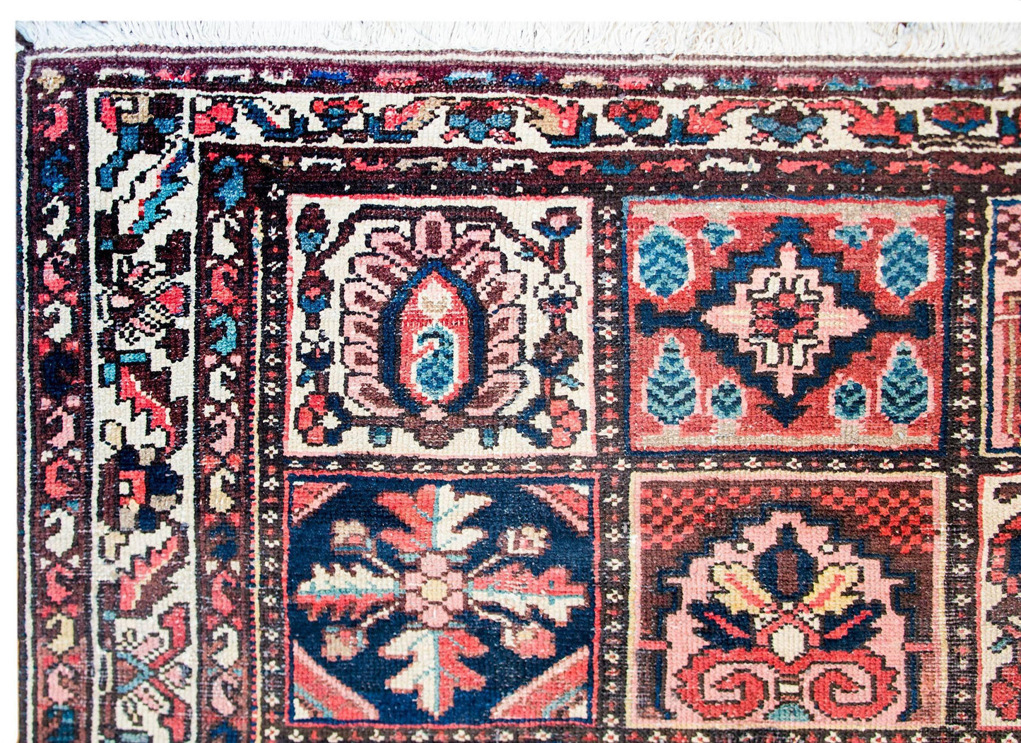 Mid-20th Century Bakhtiati Rug For Sale