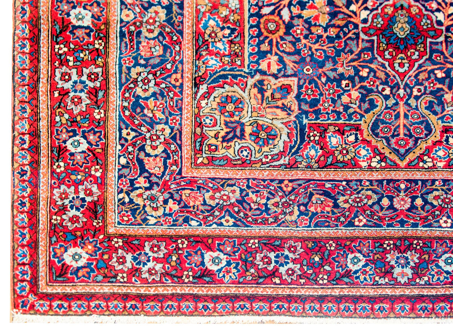 Exceptional Early 20th Century Kashan Rug For Sale