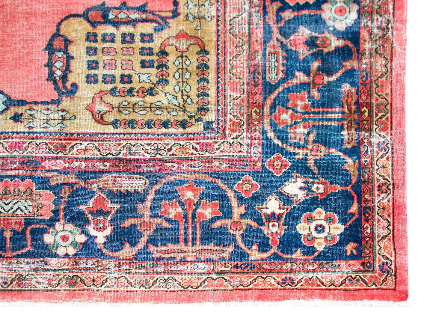 Early 20th Century Persian Sultanabad Rug For Sale