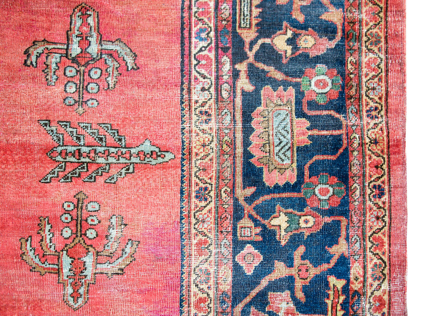 Early 20th Century Persian Sultanabad Rug For Sale
