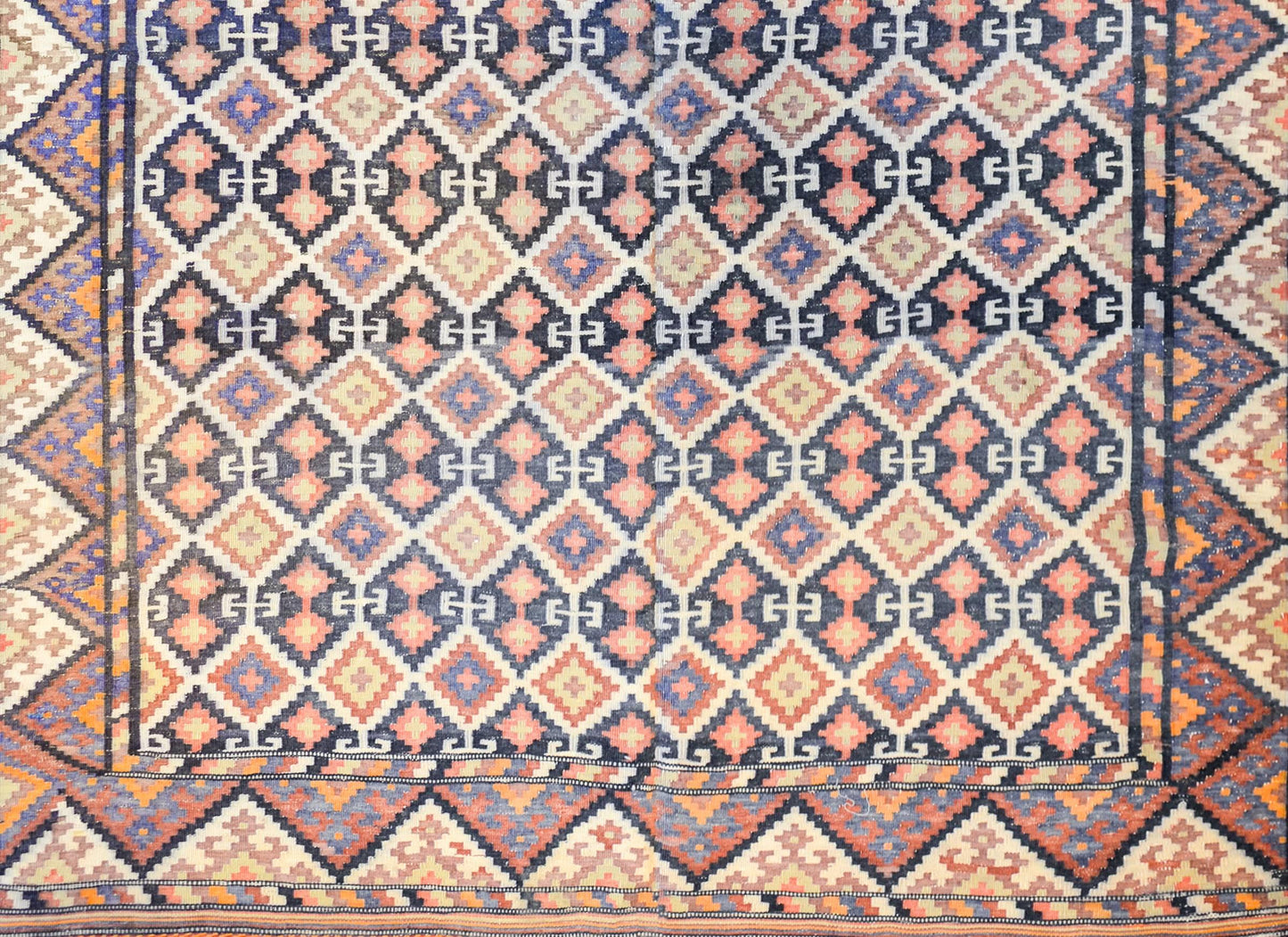 Amazing Early 20th Century Saveh Kilim Rug For Sale