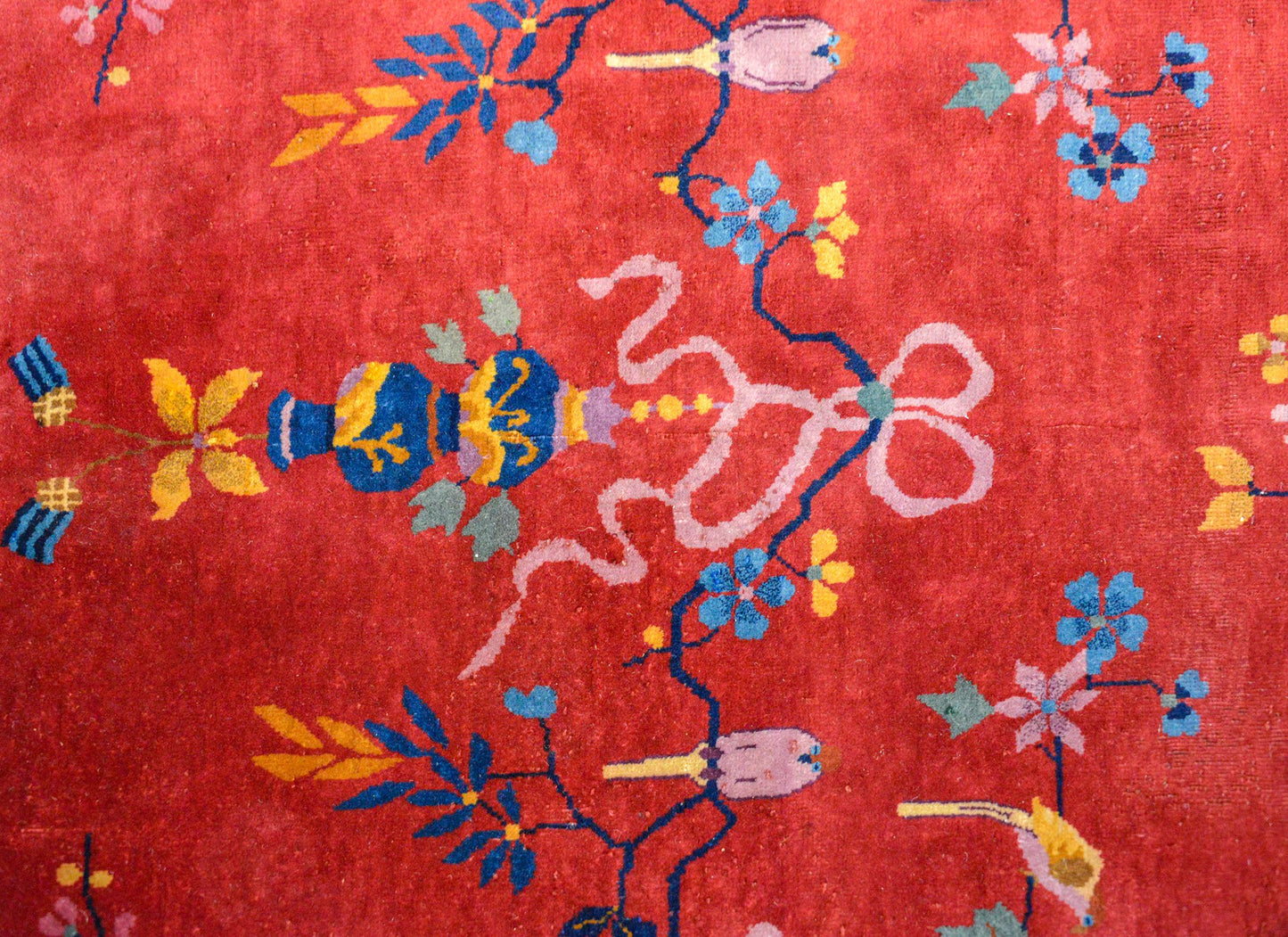 Beautiful Early 20th Century Chinese Art Deco Rug For Sale