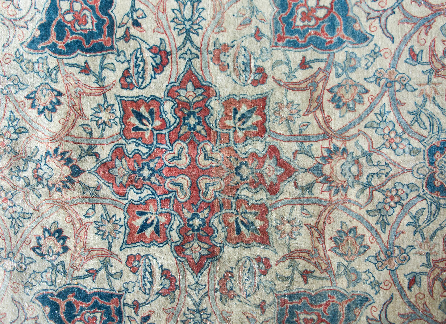 Late 19th Century Persian Isfahan Rug For Sale