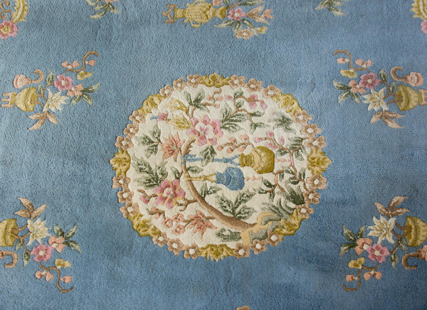 20th Century Chinese Rug For Sale