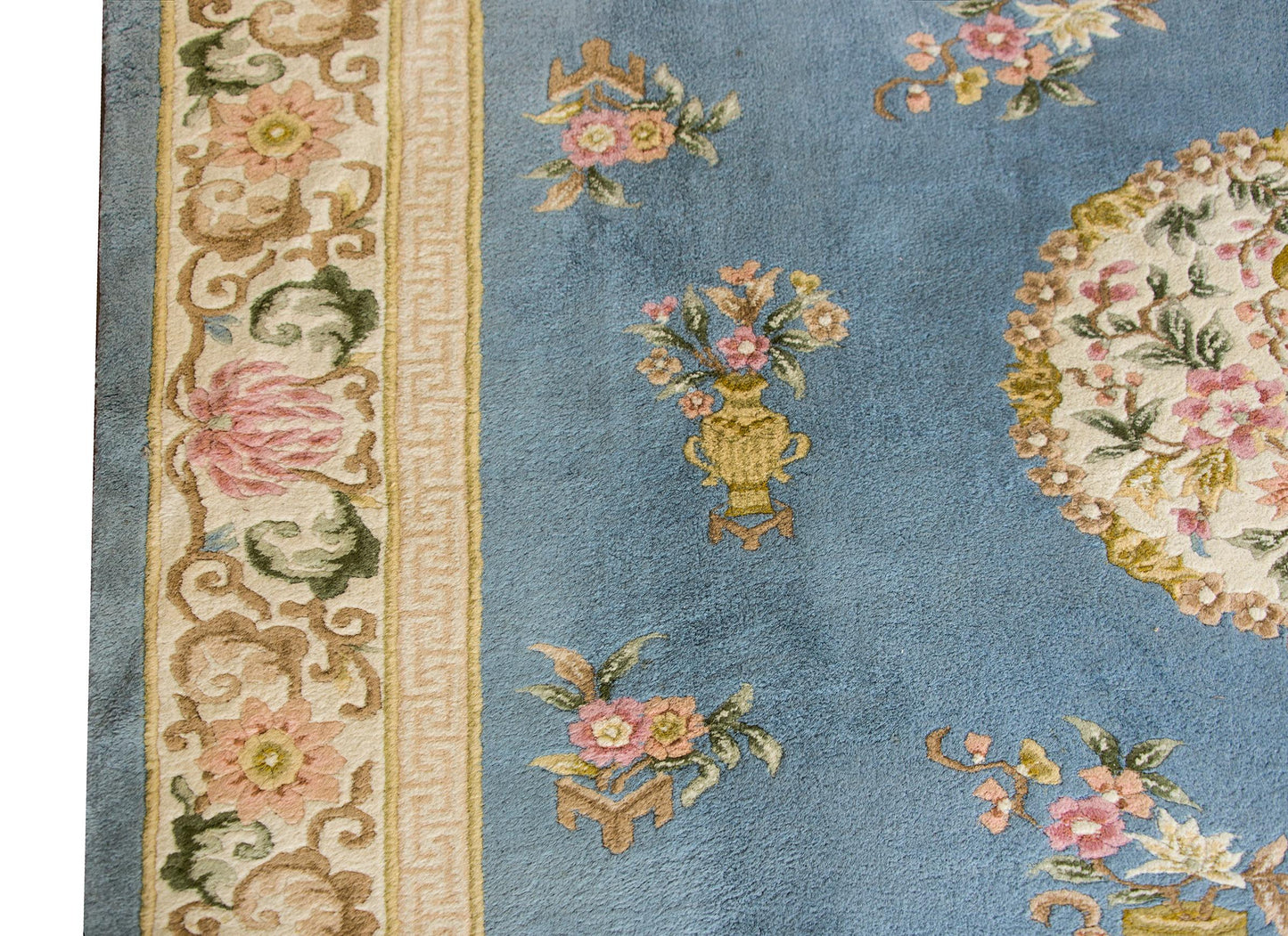 20th Century Chinese Rug For Sale