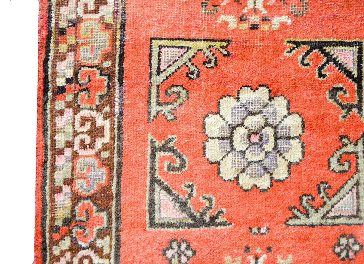 Early 20th Century Khotan Rug For Sale