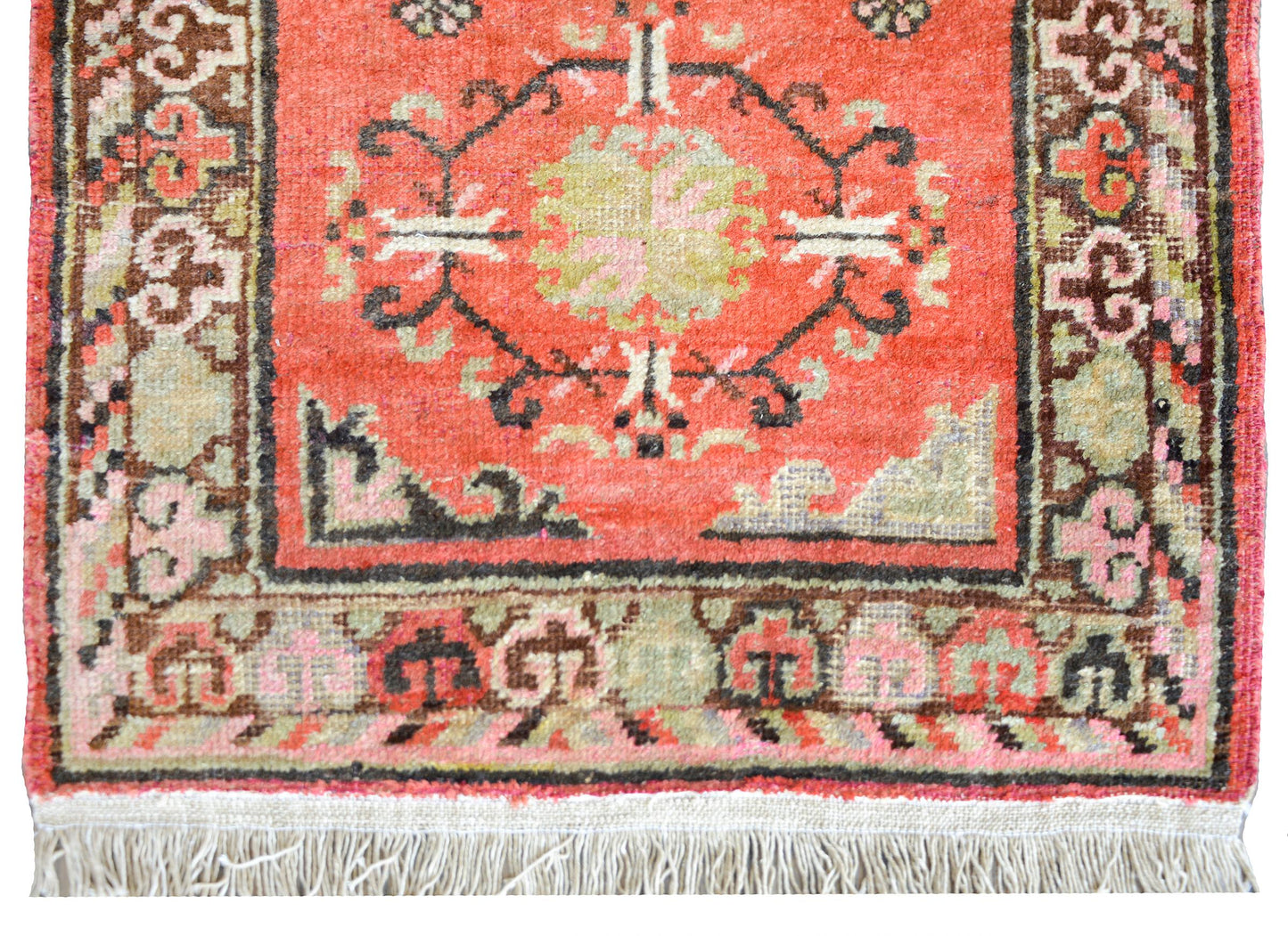Early 20th Century Khotan Rug For Sale