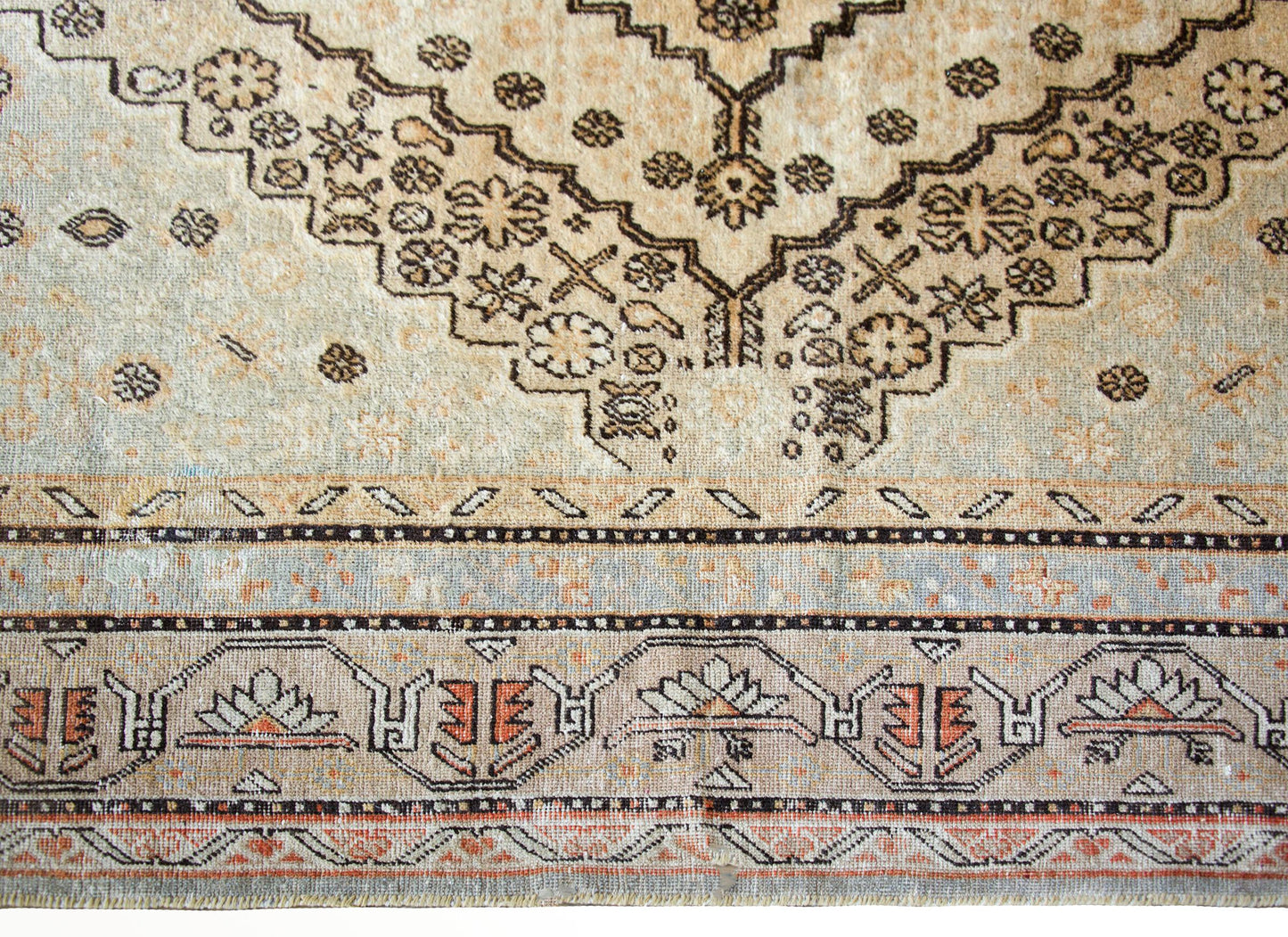 Early 20th Century Central Asian Samarghand Rug For Sale