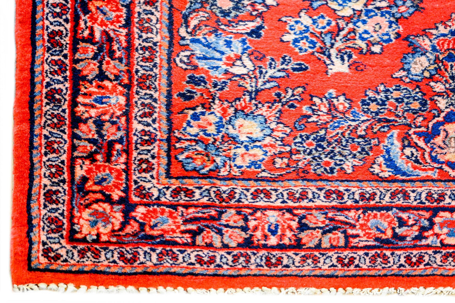 Wonderful Early 20th Century Persian Sarouk Rug For Sale