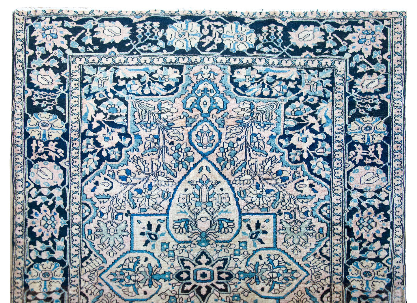 Early 20th Century Persian Sarouk Farahan Rug For Sale