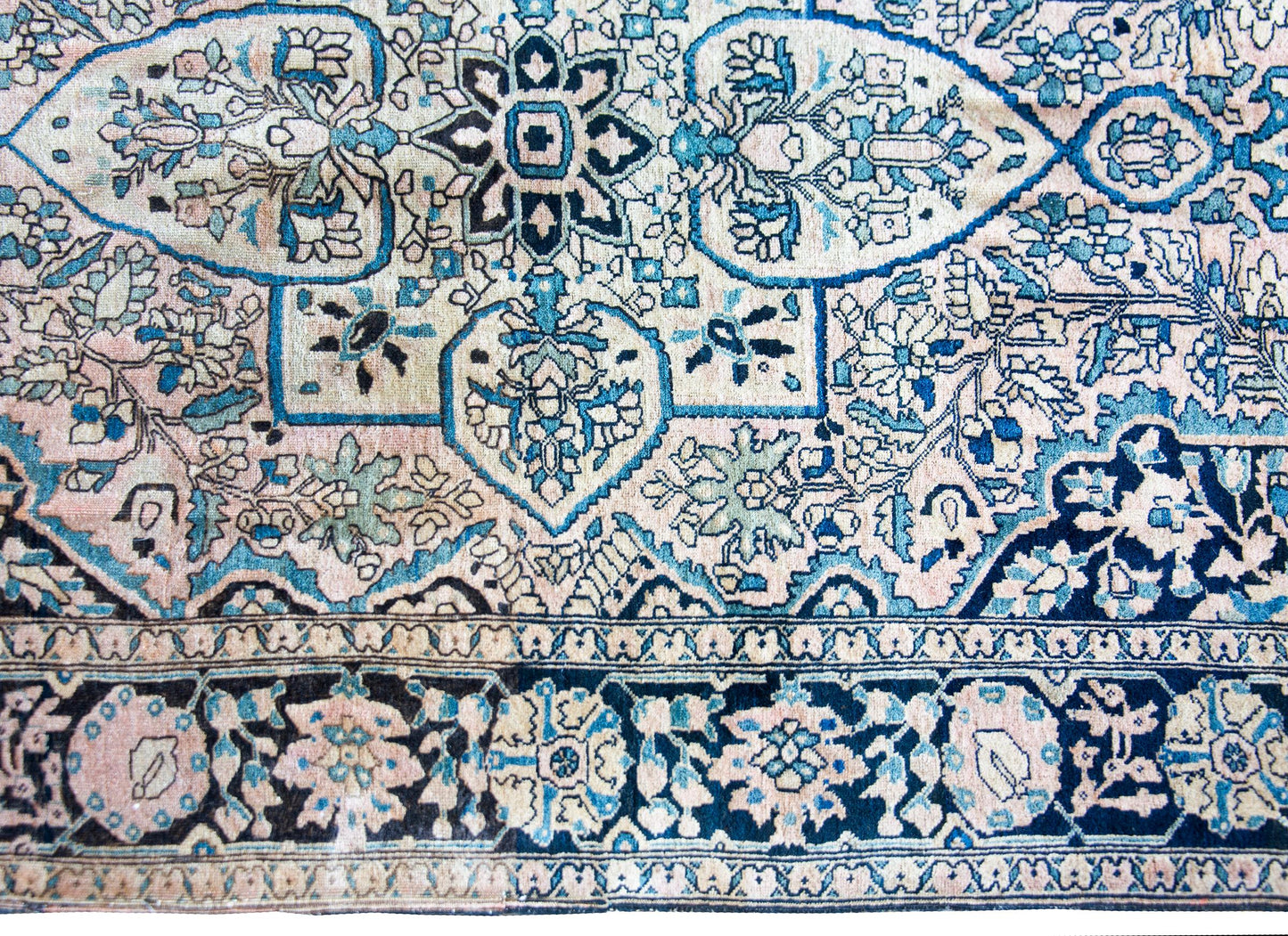 Early 20th Century Persian Sarouk Farahan Rug For Sale